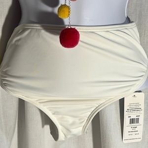 Sunset Separates white mid/high rise bottom “The High Road”-NWT